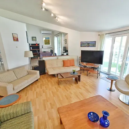 ☆olive Garden Villa☆ --nea Iraklitsa-- * Nea Iraklitsa