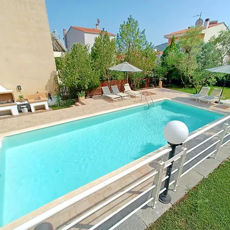 ☆olive Garden Villa☆ --nea Iraklitsa-- * Nea Iraklitsa